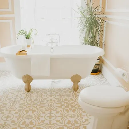 Abbeyview House And Glamping 4* Abbeyshrule