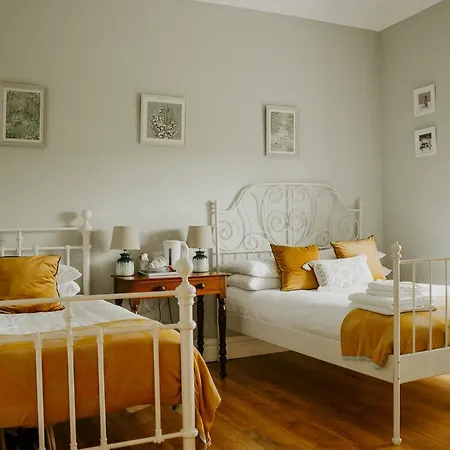 Abbeyview House And Glamping Abbeyshrule