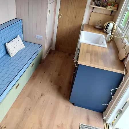 Abbeyview House And Glamping Bed & Breakfast Abbeyshrule