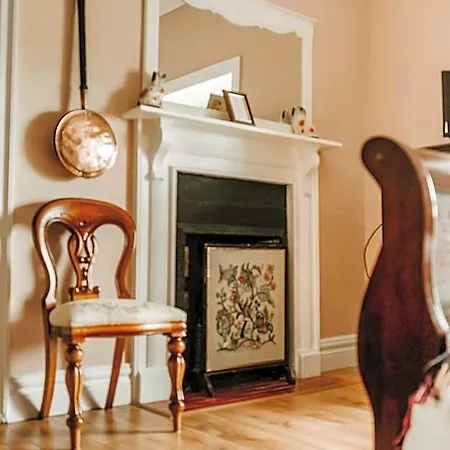 Abbeyview House And Glamping Bed & Breakfast Abbeyshrule