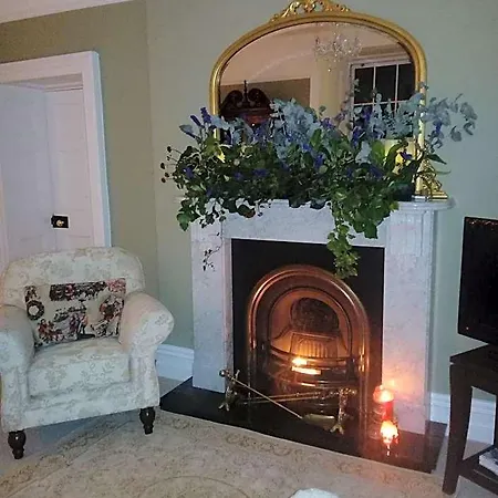 Bed & Breakfast Abbeyview House And Glamping