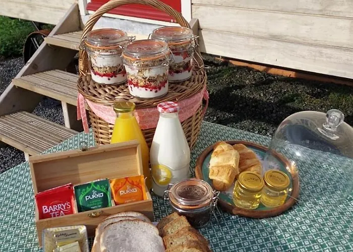 Bed & Breakfast Abbeyview House And Glamping